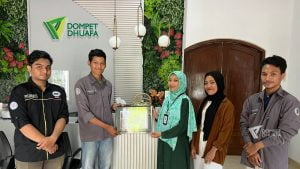 Dukungan untuk Cianjur, HMJ UTY Serahkan Donasi ke DD Jogja