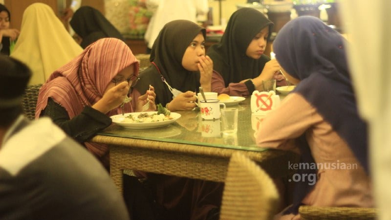 Buka Bersama Anak Yatim