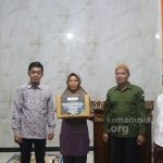 Dompet Dhuafa Jogja Berkolaborasi dengan MPZ BMT Kybar Tani Mandiri Salurkan 250 Paket Zakat Fitrah di Piyungan