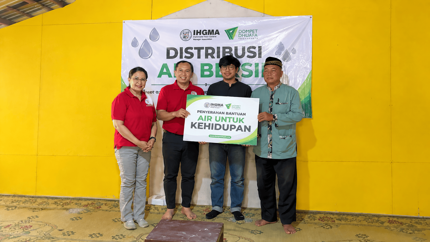 Air untuk kehidupan